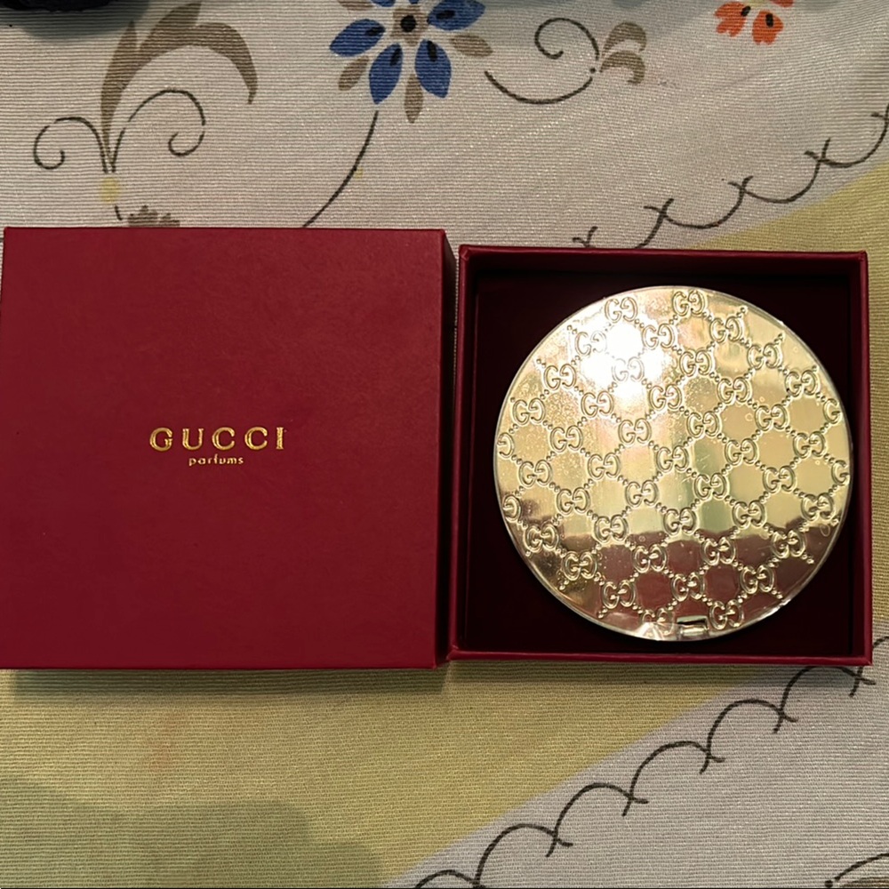 Gucci Gold Embossed Compact Mirror New in Box